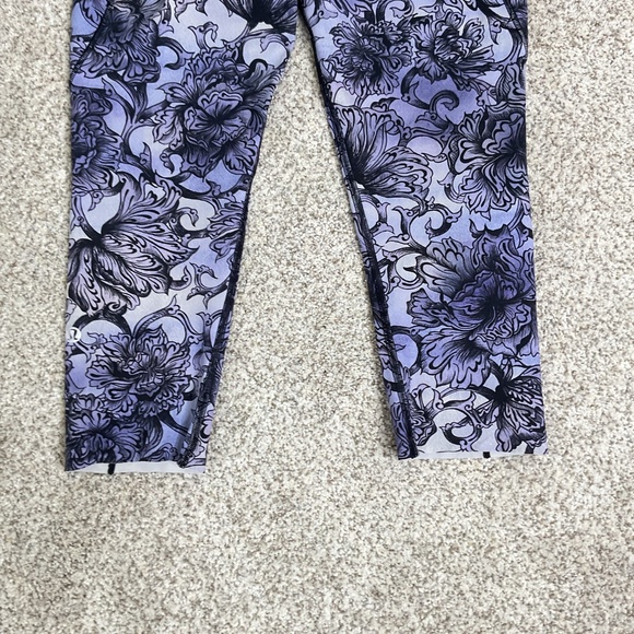 Lululemon Fast & Free Crop II 19” Leggings Blue Hanakotoba Starlight Floral Sz 6 - Picture 12 of 12